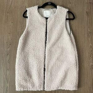 Fluffy Wilfred vest